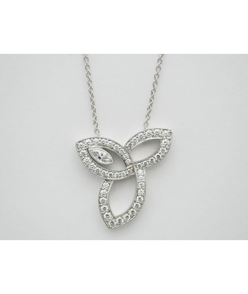 Harry Winston Lily Cluster Pendant Platinum x Diamond Necklace Yuri Flower Finished Vous souhaitez 